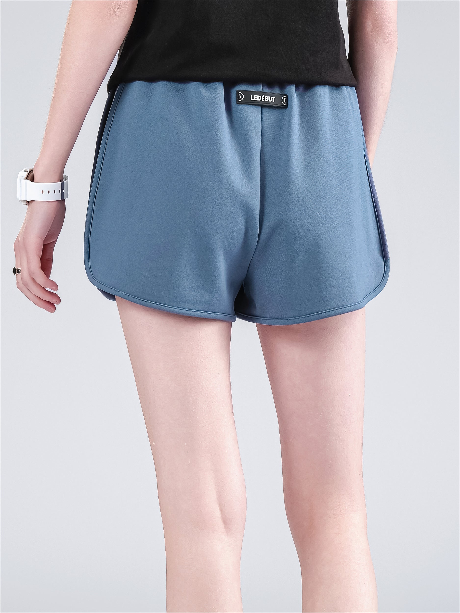 Women Roma Fabric Short Pants