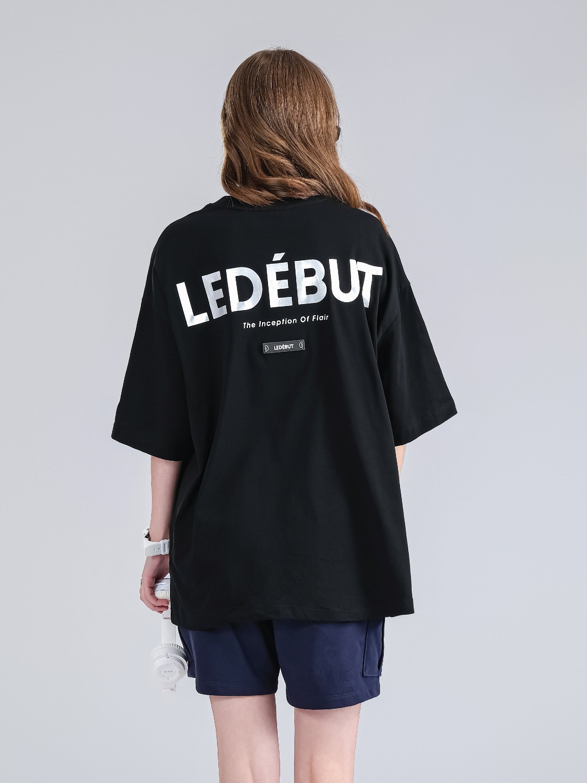 Unisex Center Embroidery with Ledebut Pearl Print Oversized Tee