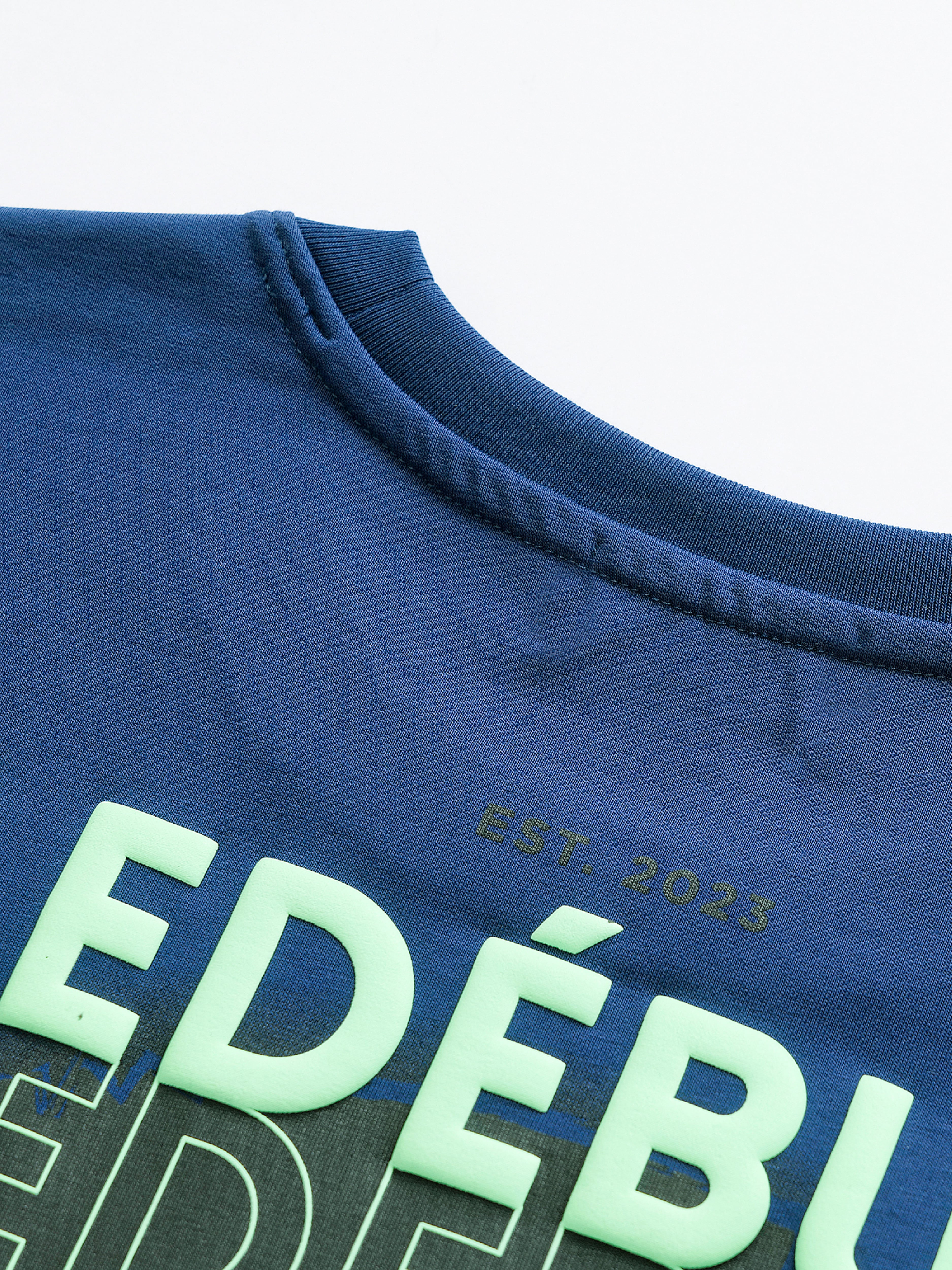 Unisex Sorona 9048 Oversized Tee