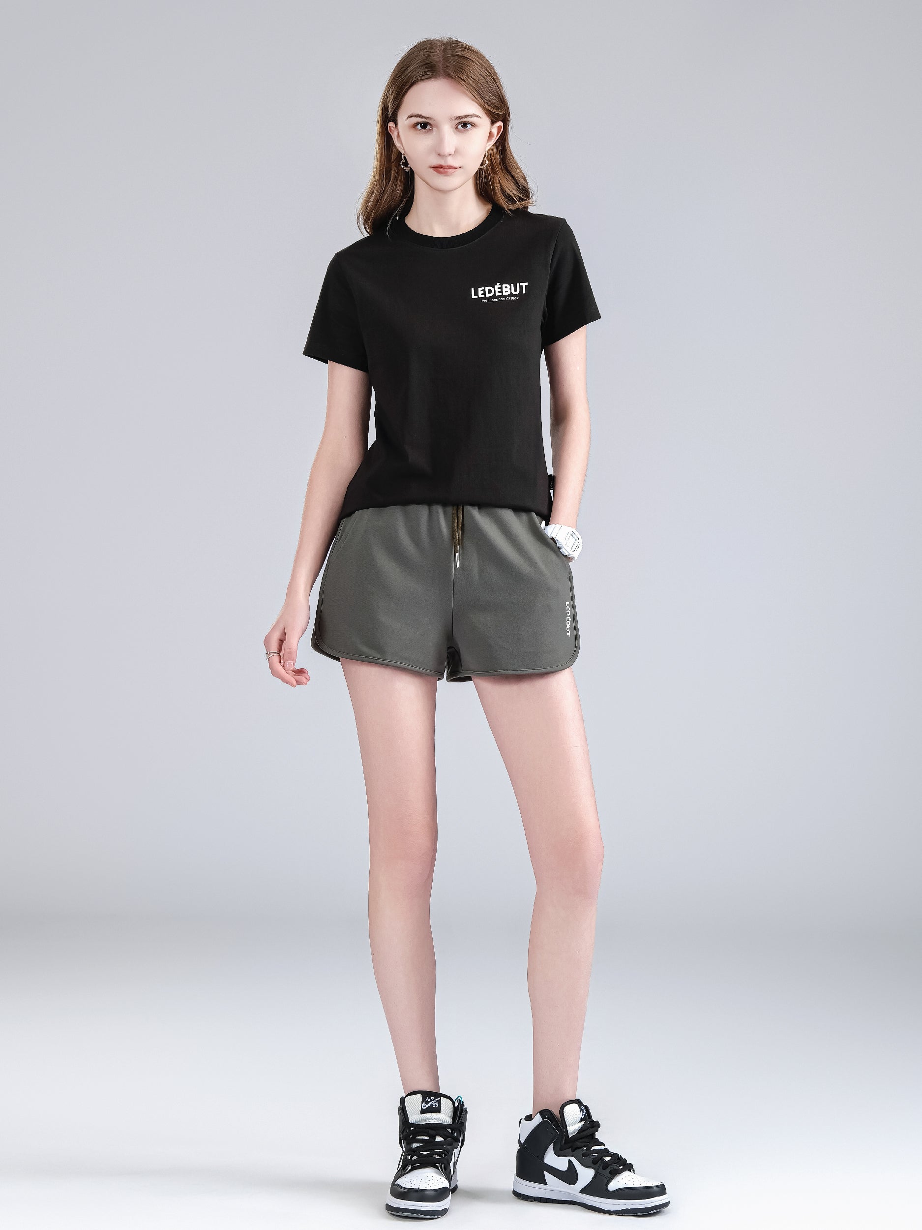 Women Roma Fabric Short Pants