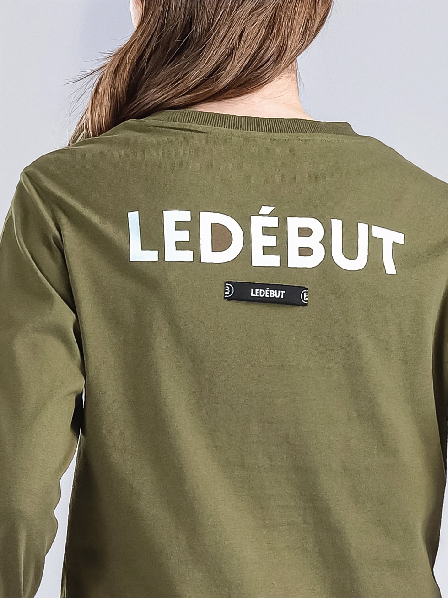 Women Center LÉB Embroidery Long Sleeve Tee