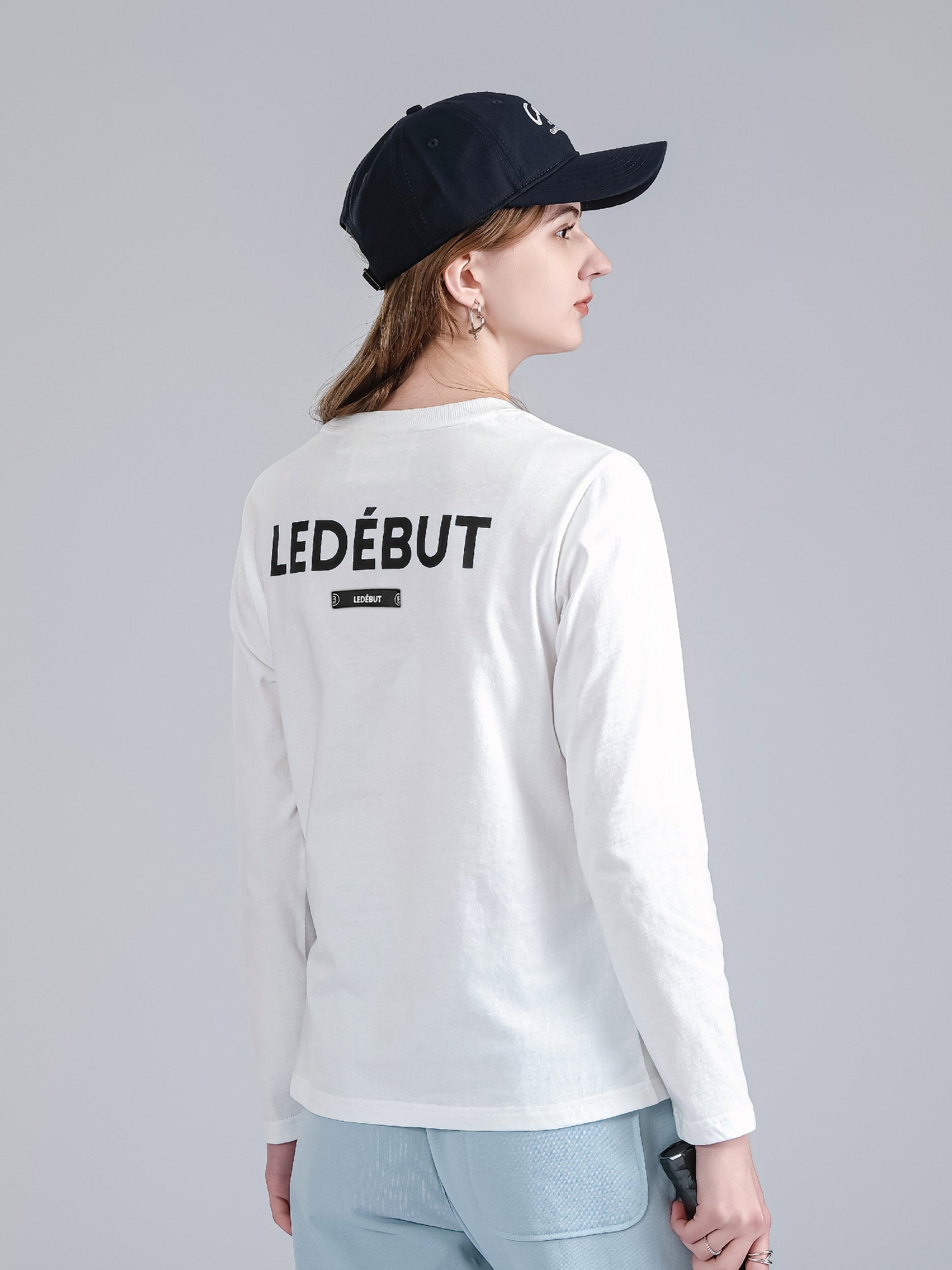 Women Center LÉB Embroidery Long Sleeve Tee