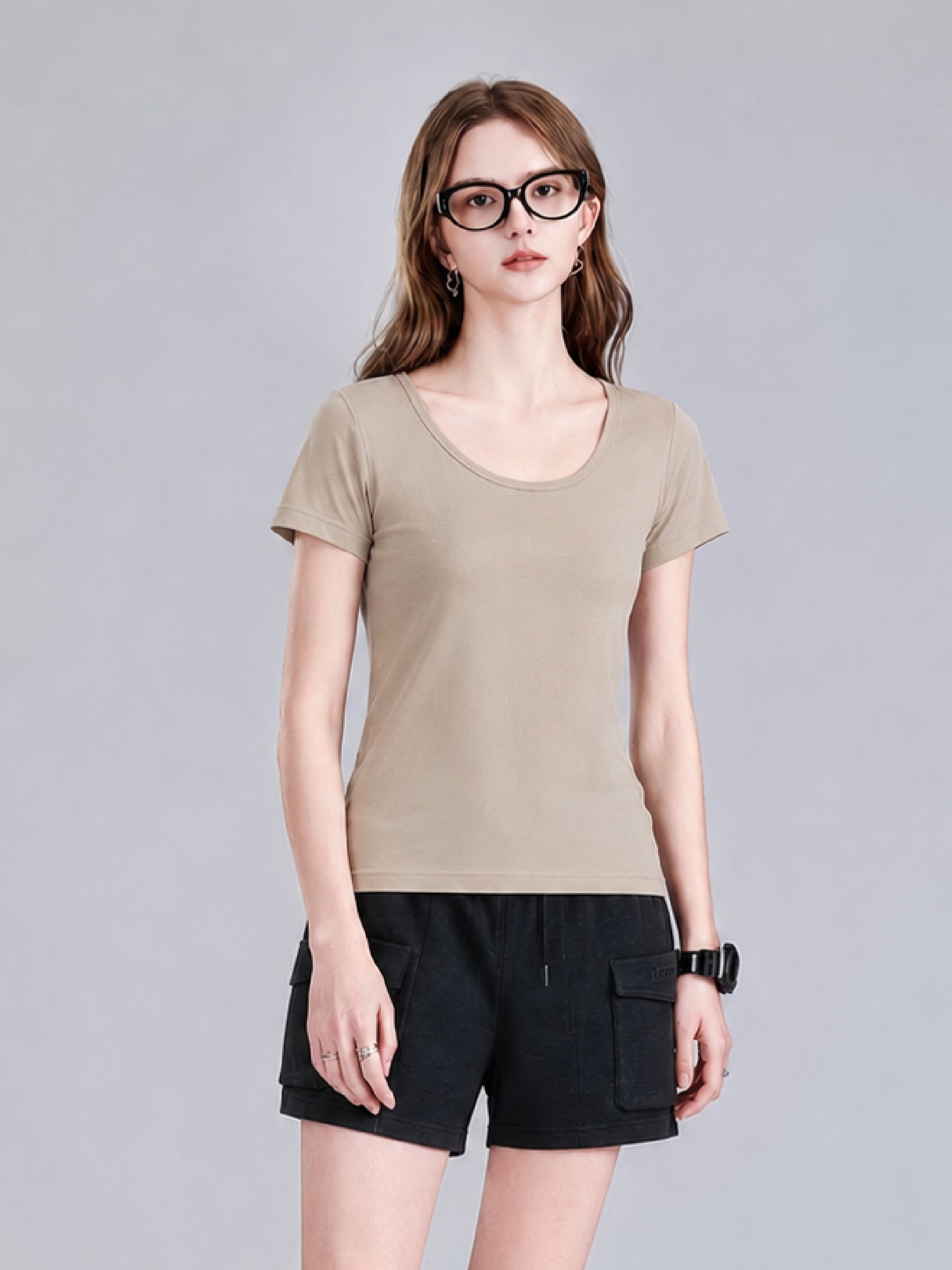 Women Basic 9056 Crew Neck Tee