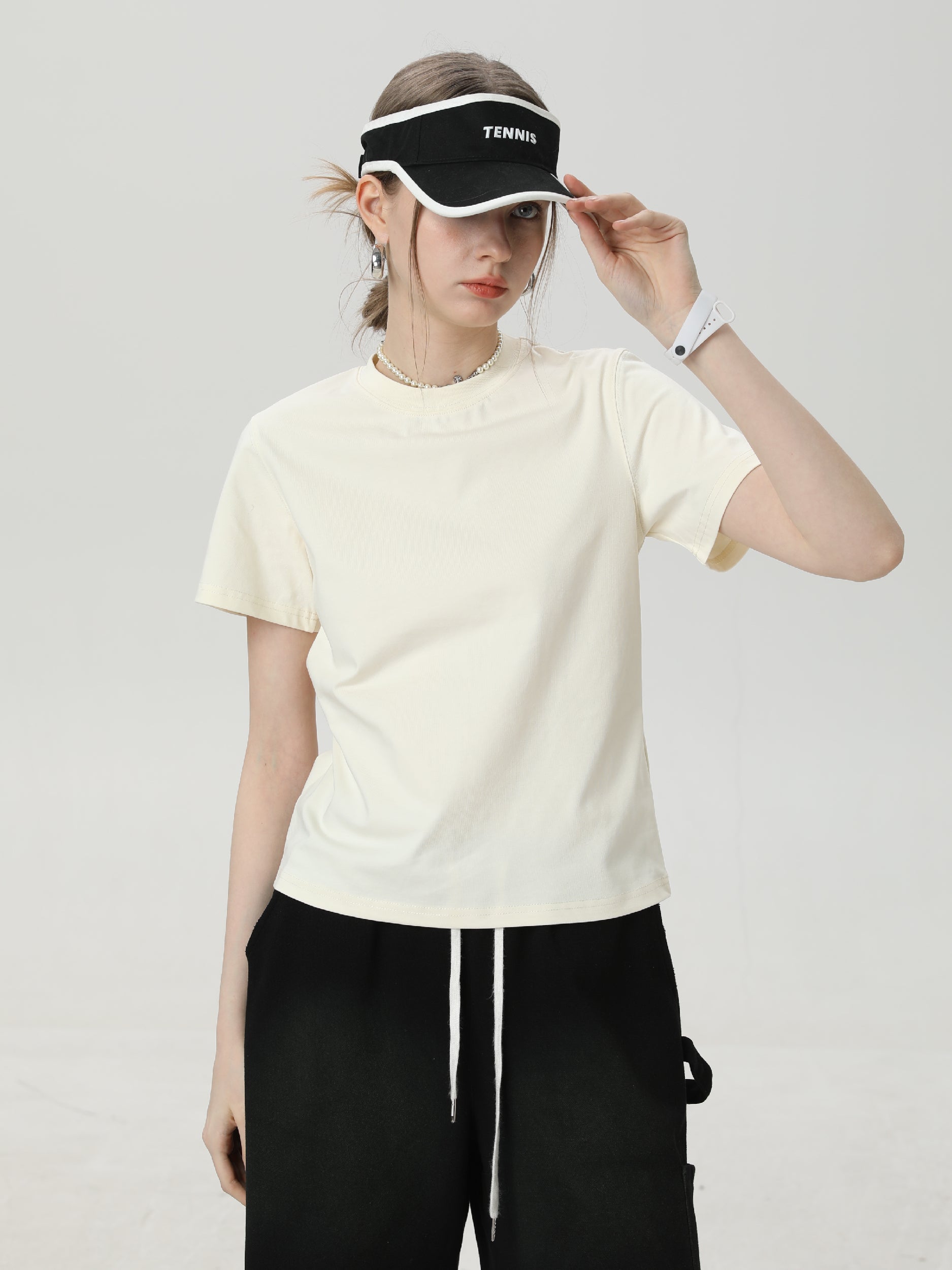 Women Basic 9057 Crew Neck Tee