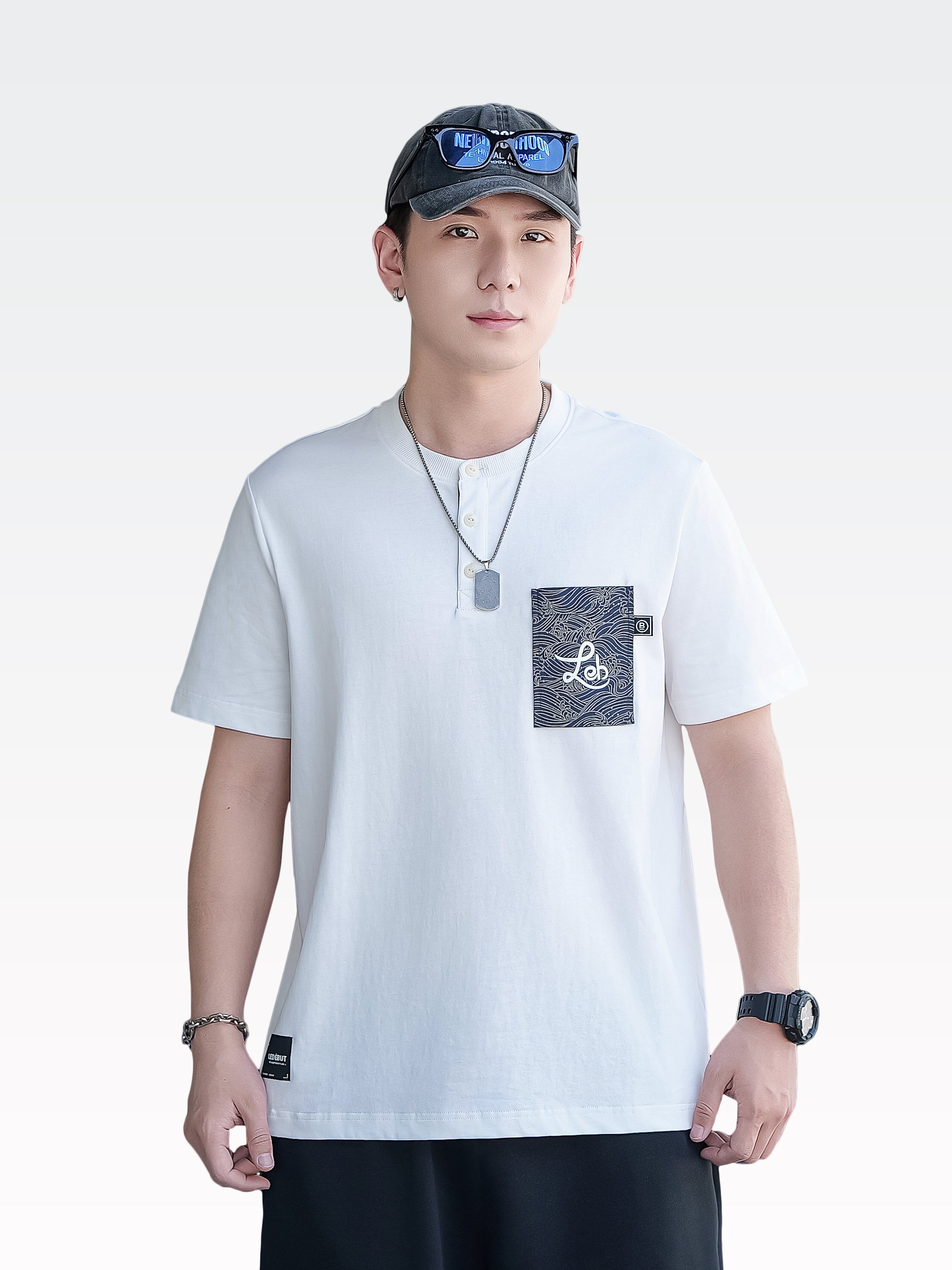 Men Leb Contrast Pocket Regular Tee