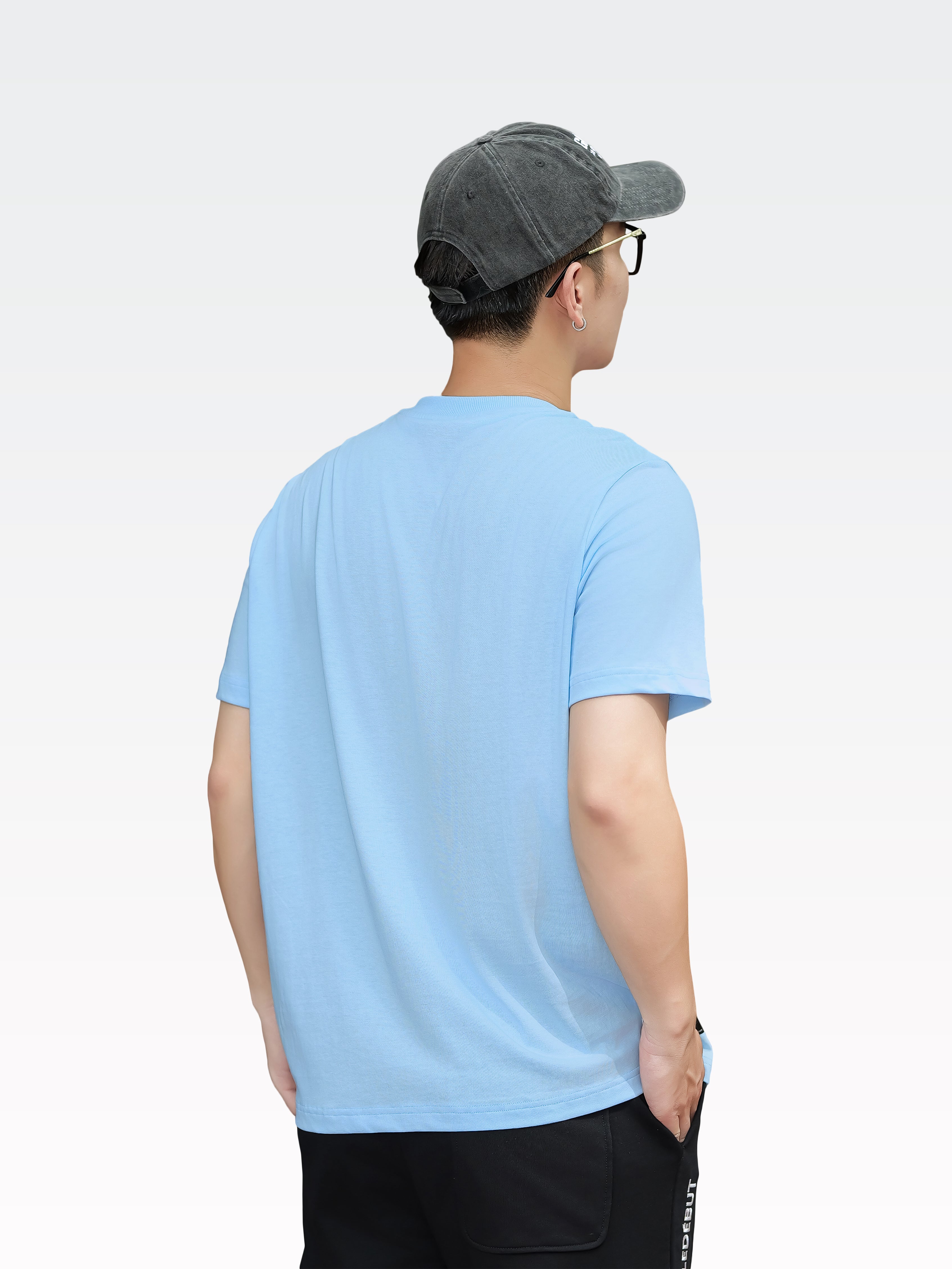 Men Leb Contrast Pocket Regular Tee